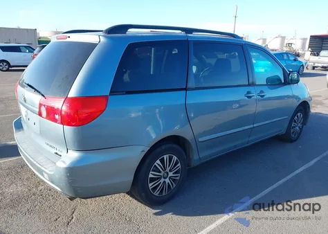 2010 Toyota Sienna Le from USA, damaged, VIN 5TDKK4CC6AS310118
